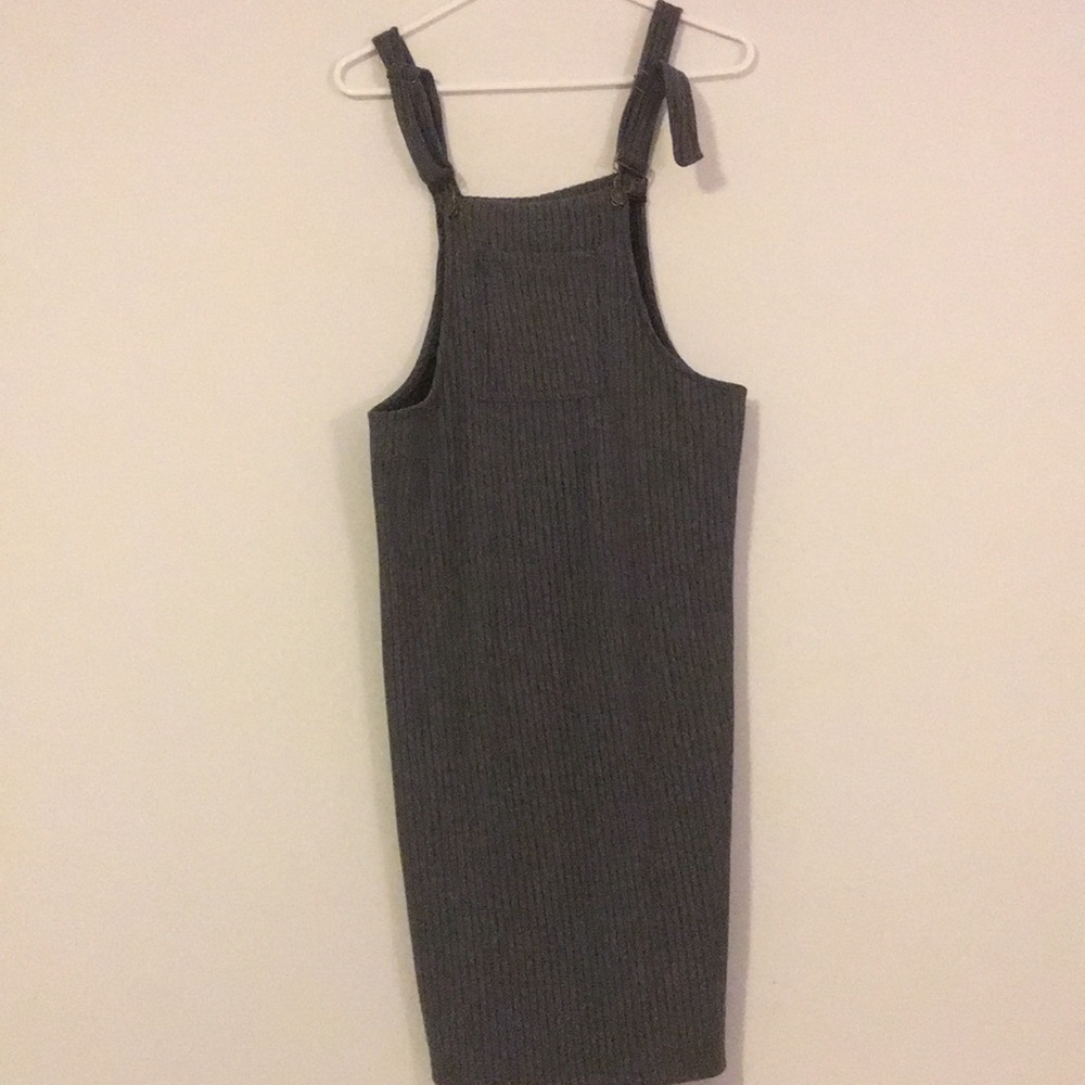 Overall dress